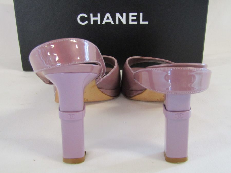 Vintage Chanel ladies sling back shoes size 36.5 - Image 4 of 7