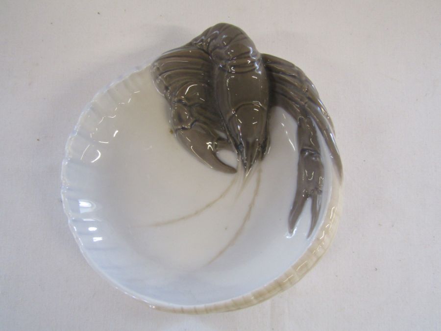 Royal Copenhagen crayfish dish approx. 16cm wide and Royal Copenhagen Rainbow trout 2676 approx. - Image 3 of 5