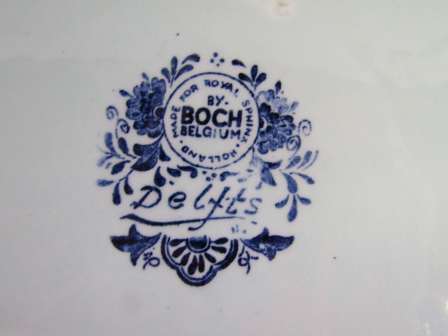 A collection of Delft's chargers Boch Freres and Boch Belgium - Image 6 of 6