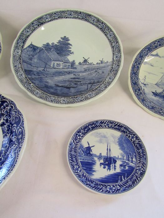 A collection of Delft's chargers Boch Freres and Boch Belgium - Image 3 of 6