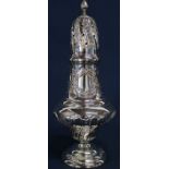 Silver sugar caster with repousse work, Sheffield 1967, 6.1ozt