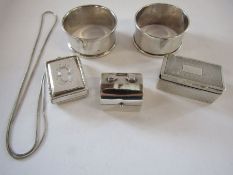 Collection of silver items including snuff boxes, napkin rings etc - total weight 2.78ozt