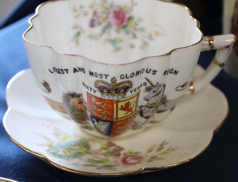 Selection of commemorative china including mid Victorian HRH Prince of Wales saucer, 1887 Jubilee - Image 5 of 6