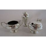 Walker & Hall 1912 silver condiment set total weight 5.14ozt