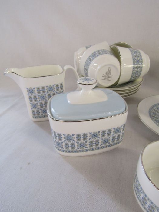 Royal Doulton 'Counterpoint' tea set - one cup with crazing crack to inner base - Bild 2 aus 6