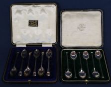 Cased set of 6 Mappin & Webb silver teaspoons Sheffield 1922 & one other set  Sheffield 1951,