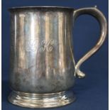 Large silver tankard (with engraved initials) London 1943 14ozt