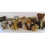 Large collection of teddy bears, mostly jointed to include Jade, Gund, The Heritage Collection and