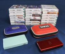 21 Nintendo DS games & 2 Nintendo DS Lites