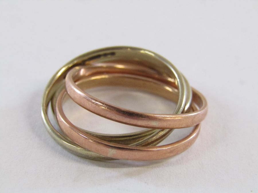 9ct gold and rose gold four band interlocking ring total weight 6.7g - ring size R
