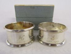 Cased pair Bishton's Ltd 1956 silver napkin rings total weight 0.79 ozt