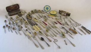 Mixed selection of silver plate cutlery, a Rolls Razor and a vintage powder puff dish