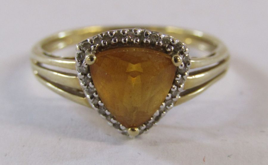 9ct gold QVC ring set with citrine and diamond - ring size S - total weight 2.5g - Image 2 of 6