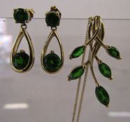 9ct necklace and pendant with matching earrings set with diopside - total weight 4.6g