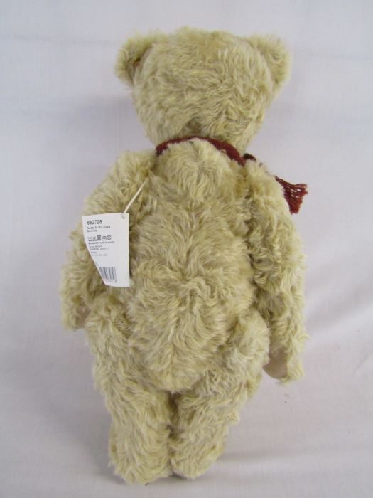 2 Steiff teddy bears  - 1926 replica limited edition 893/1000 and Grand old Bear with growler - Image 11 of 13