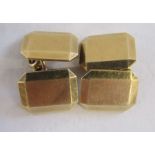 Pair of 9ct gold cufflinks - total weight 9.0g