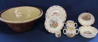 Large earthenware bread bowl & selection of Doulton Bunnykins nursery ware