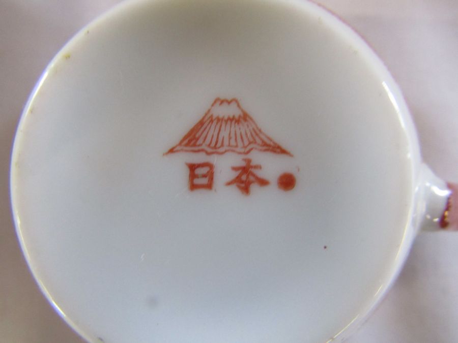 Nippon Tokusei Japan special made Geisha Lithophanes tea service - one tea cup has a different shape - Image 8 of 8