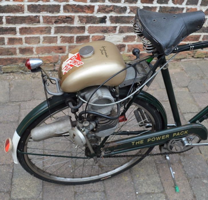 1954 Sinclair Goddard Synchromatic Drive Power Pak (49cc) on a 1950's Raleigh cycle. Vendors - Image 5 of 6