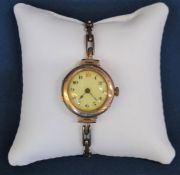 9ct gold ladies wristwatch with a Swiss movement