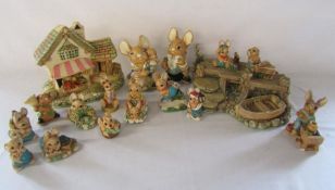 Collection of Pendelfin rabbits including a harbour and house, also has 2 large Pendelfin rabbits