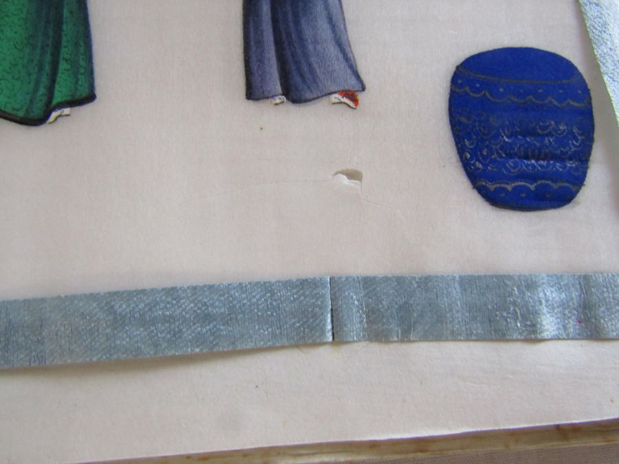 Late 19th / early 20th century album of Chinese paintings on rice paper depicting the silk making - Image 21 of 23