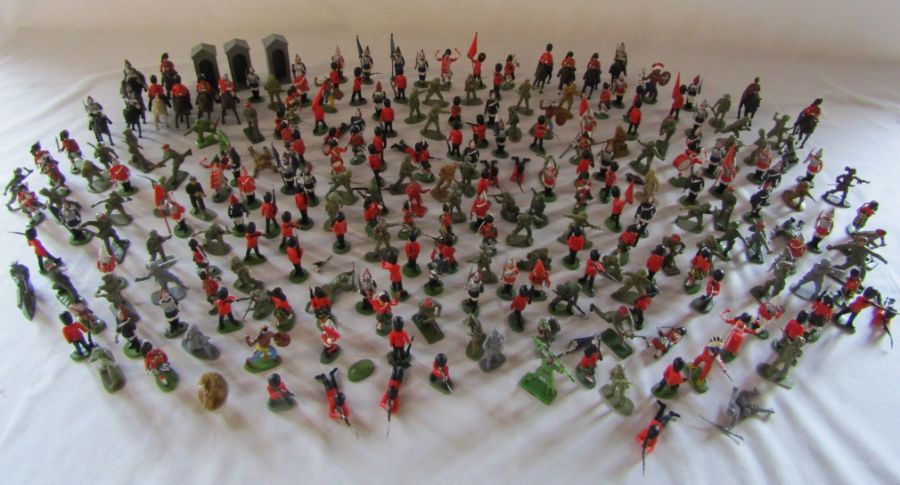 Large quantity of 1960's Britain's and Airfix plastic soldiers and figures