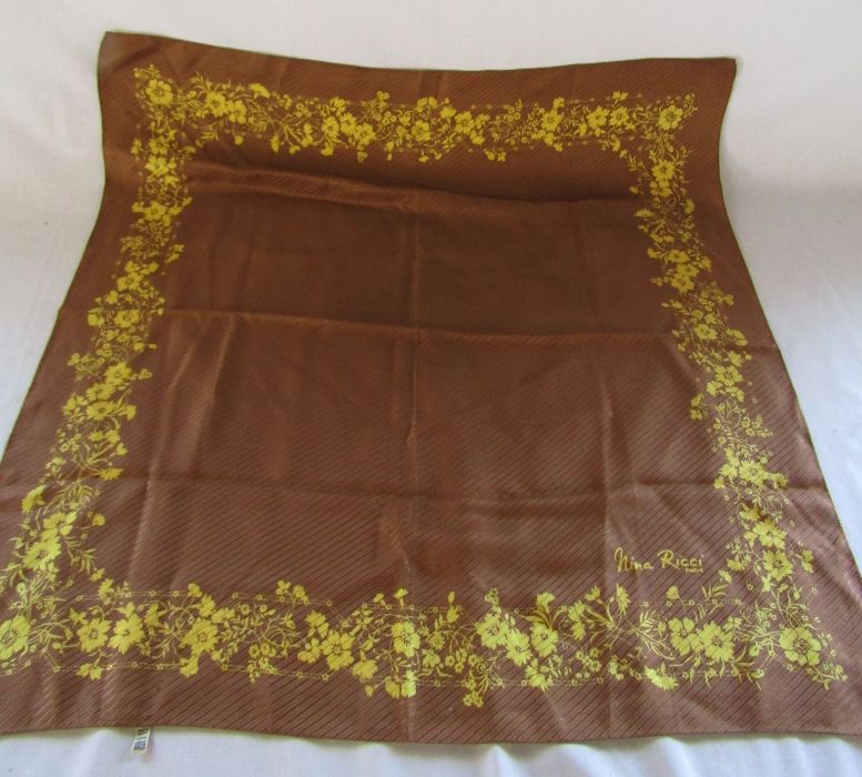 Selection of scarves including Nina Ricci and a Cashmere Company shawl - Image 2 of 6