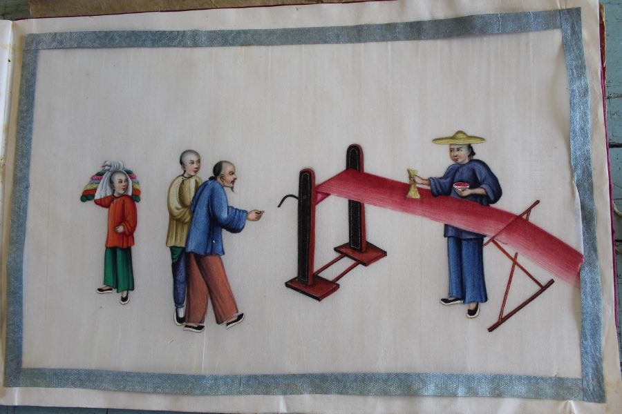 Late 19th / early 20th century album of Chinese paintings on rice paper depicting the silk making - Image 10 of 23