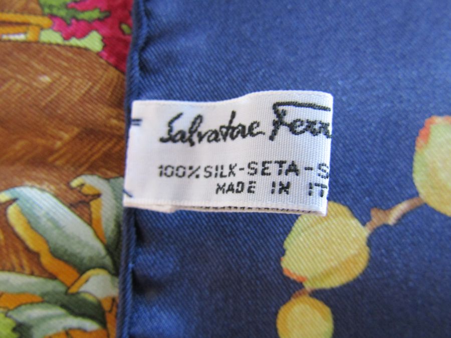 Salvatore Ferragamo silk scarf - Elephant, Lion, tiger - Image 3 of 4