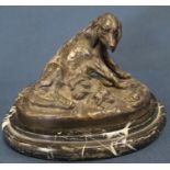 Small bronze study of dogs with puppies watching a snail after Hingre 14.5cm wide on marble base