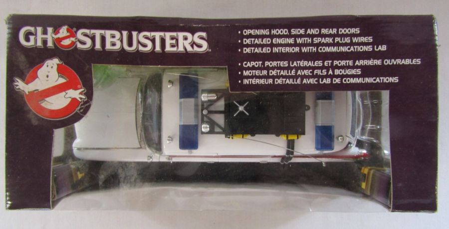 Boxed 2004 Joy Ride RC2 Ghostbusters Ecto 1 1:21 Die cast metal ambulance Body with Slimer RCERTL - Image 3 of 3