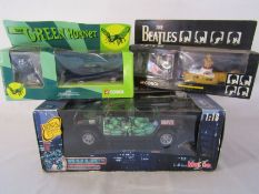 Boxed Maisto 1:18 Hulk 2003 Hummer H2 SUV, Corgi Beatles Yellow submarine with white metal figurines