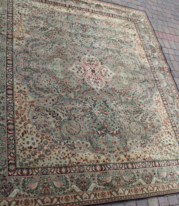 Large wool carpet on green ground 369cm x 318.5cm - Image 3 of 3