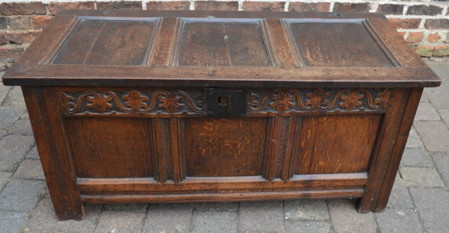 17th century oak coffer with carved frieze L 122cm 55cm 56cm