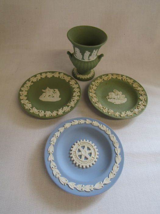 Wedgwood items to include a Kutani Crane dish, jasper ware, Runnymede, Clementine and tankards etc - Image 2 of 7