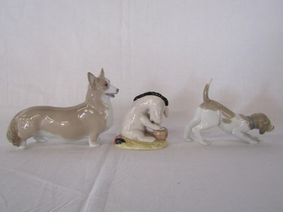 Laddro beagle and corgi and Royal Doulton - The Winnie the Pooh collection 'Eeyore's Birthday' - Image 4 of 4