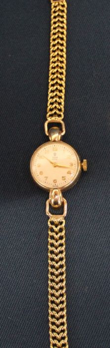 Ladies 9ct gold Tudor (made for Rolex) wristwatch on bracelet strap with original box & paperwork, - Image 2 of 4