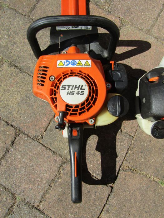 Stihl HS45 petrol hedge trimmer and Stihl FS 50c petrol strimmer - Image 2 of 6