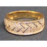 14ct gold half hoop diamond set chevron design ring, 2.99g, size N