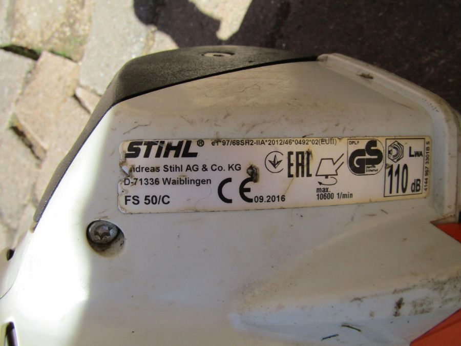 Stihl HS45 petrol hedge trimmer and Stihl FS 50c petrol strimmer - Image 6 of 6