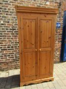 Modern pine wardrobe approx. 204cm x 98cm x 54cm