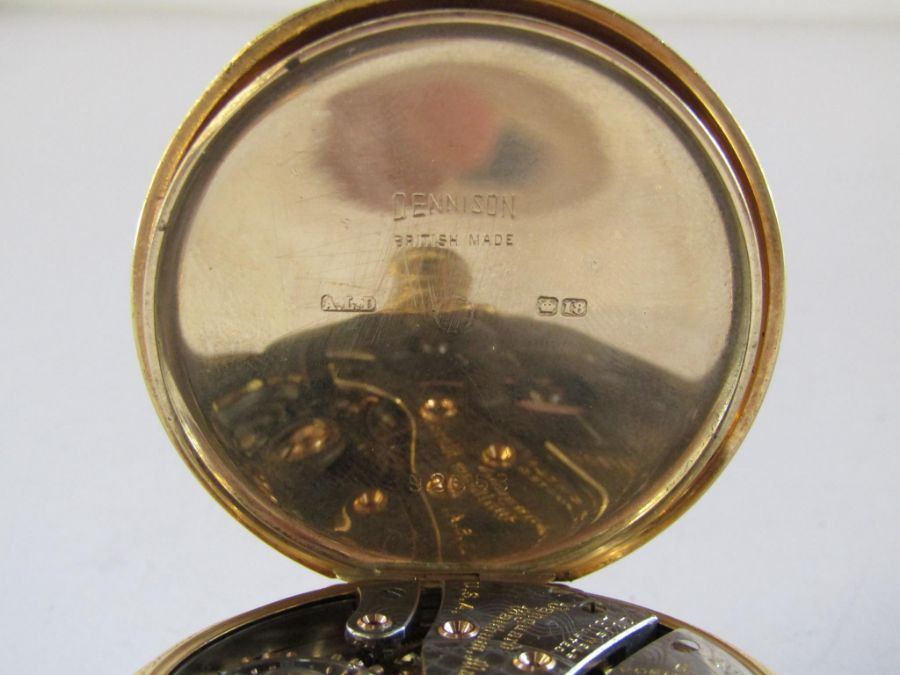 Waltham 18ct gold Maximus Vanguard 23 jewels pocket watch with top dial indicating the spring - Image 3 of 10