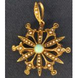 9ct gold pendant set with seed pearls and central cabochon turquoise 4,3g