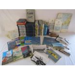 Collection of Aeroplane books including Warplane volumes 1-10, Jane's World Aircraft, The Flier's