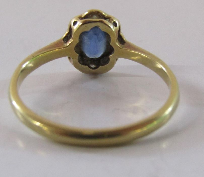 Victorian design 9ct gold ring with sapphire and diamonds - 9ct mark very worn - ring size N - - Image 3 of 6