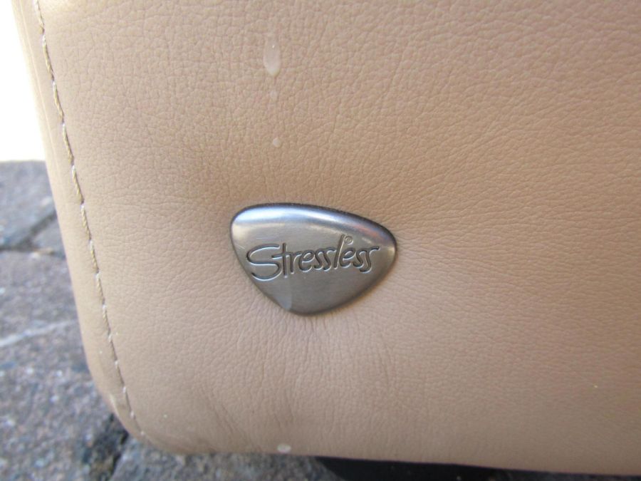 Ekornes Stressless 2 seater recliner with storage footstool - Image 4 of 7