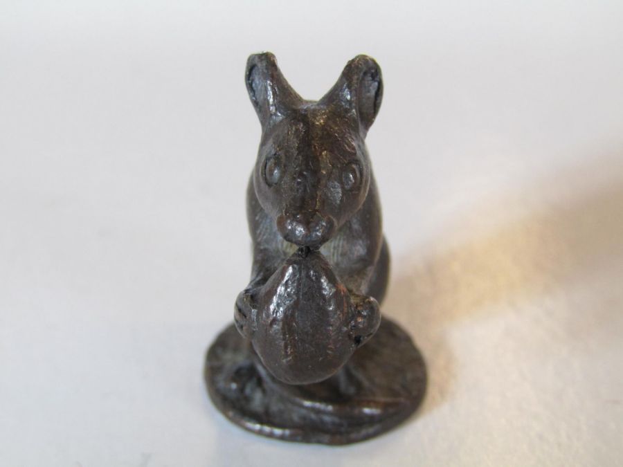 Japanese bronze frog (signed) and ant  - both 5cm & mouse with nut bearing initials W R L to base - Image 16 of 20
