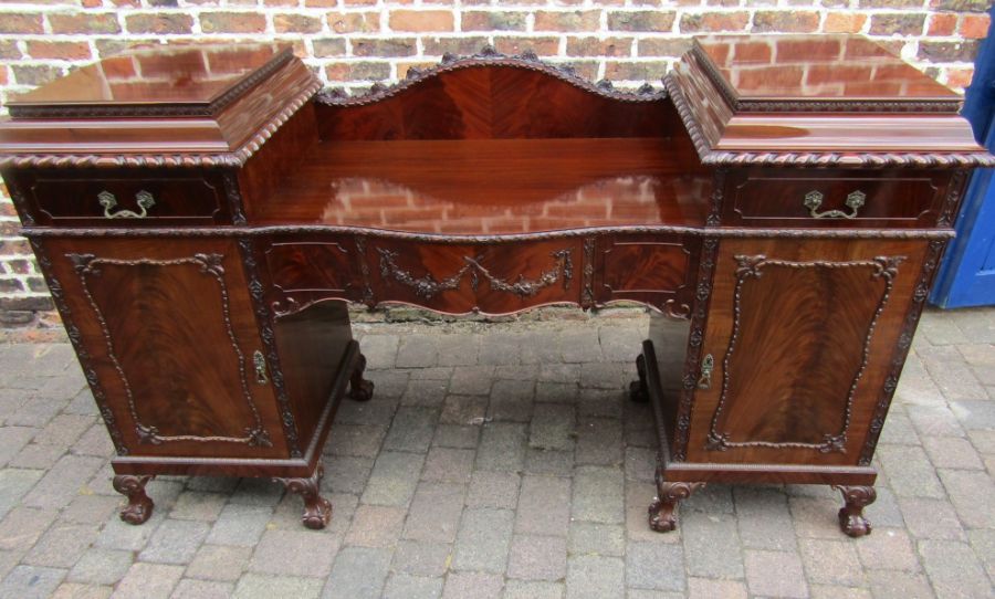 ***LOT WITHDRAWN*** Large early 20th century mahogany sideboard in the Chippendale style - Image 2 of 5