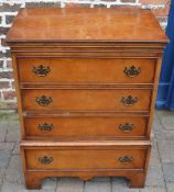 Reproduction Georgian chest of drawers with walnut veneer